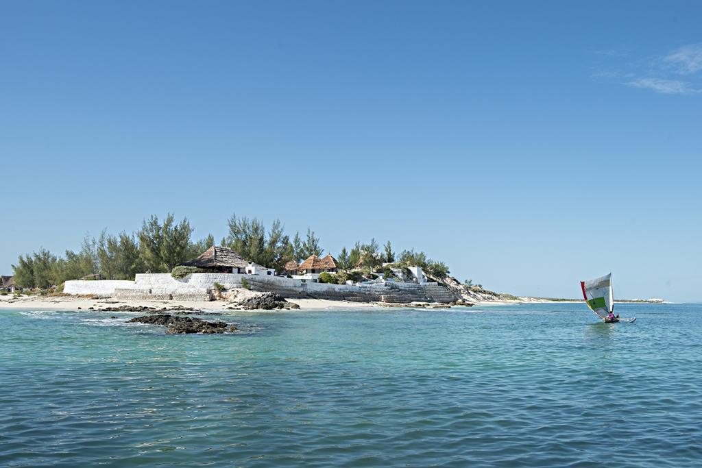 Salary Bay Hotel Tsifota Kültér fotó