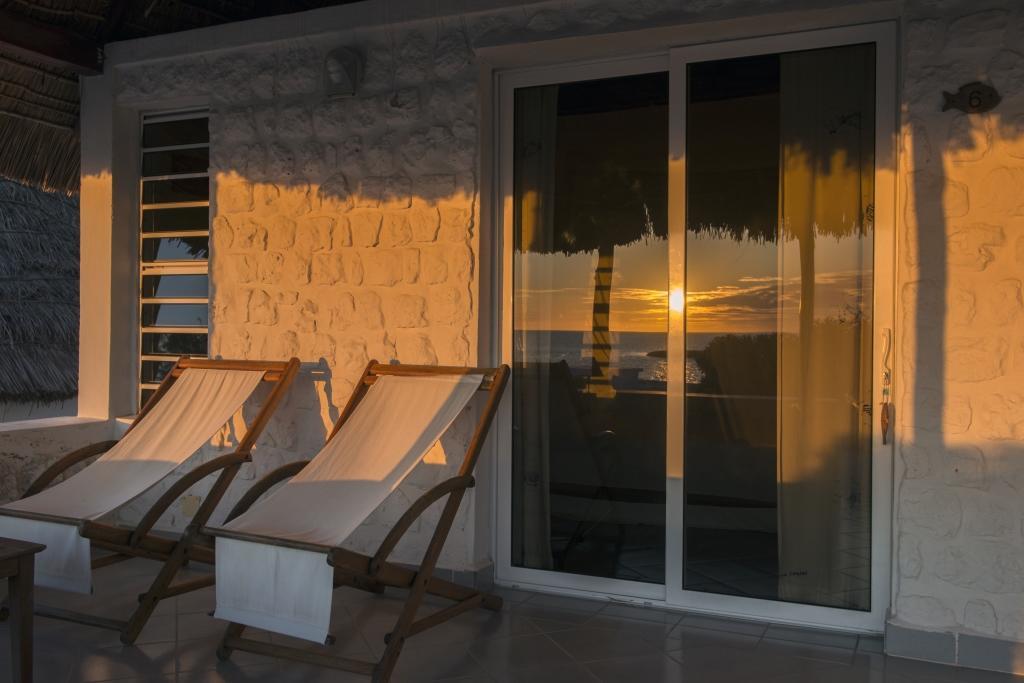 Salary Bay Hotel Tsifota Kültér fotó