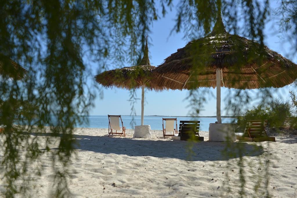 Salary Bay Hotel Tsifota Kültér fotó