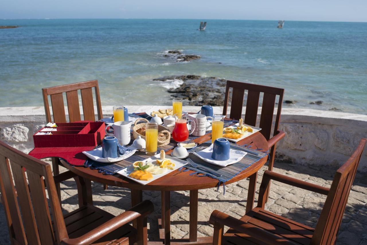 Salary Bay Hotel Tsifota Kültér fotó